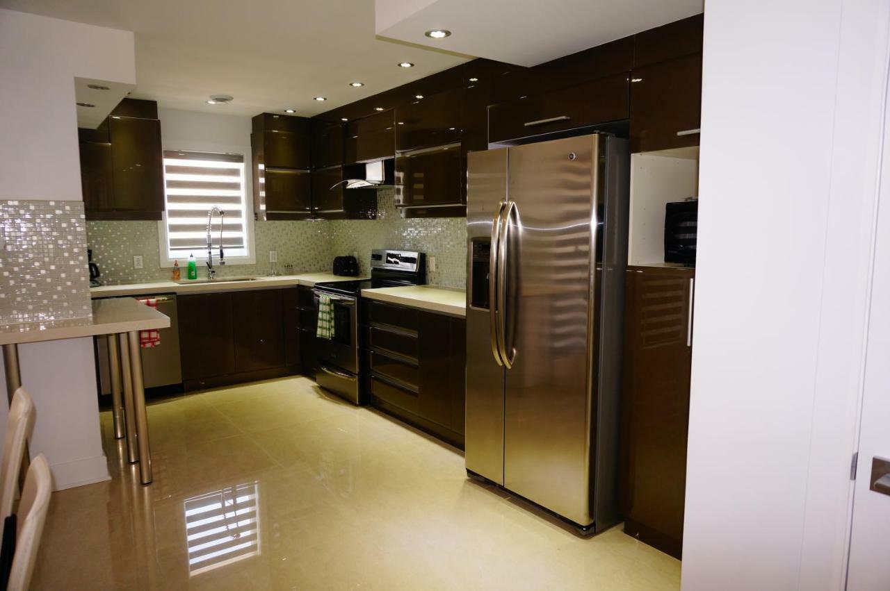 2-bedroom Townhome Saint-Martin West Laval Apt D Exterior foto